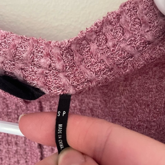 Out From Under Urban Outfitters Mauve Oversize Button Down Waffle Knit Sweater - Picture 4 of 8